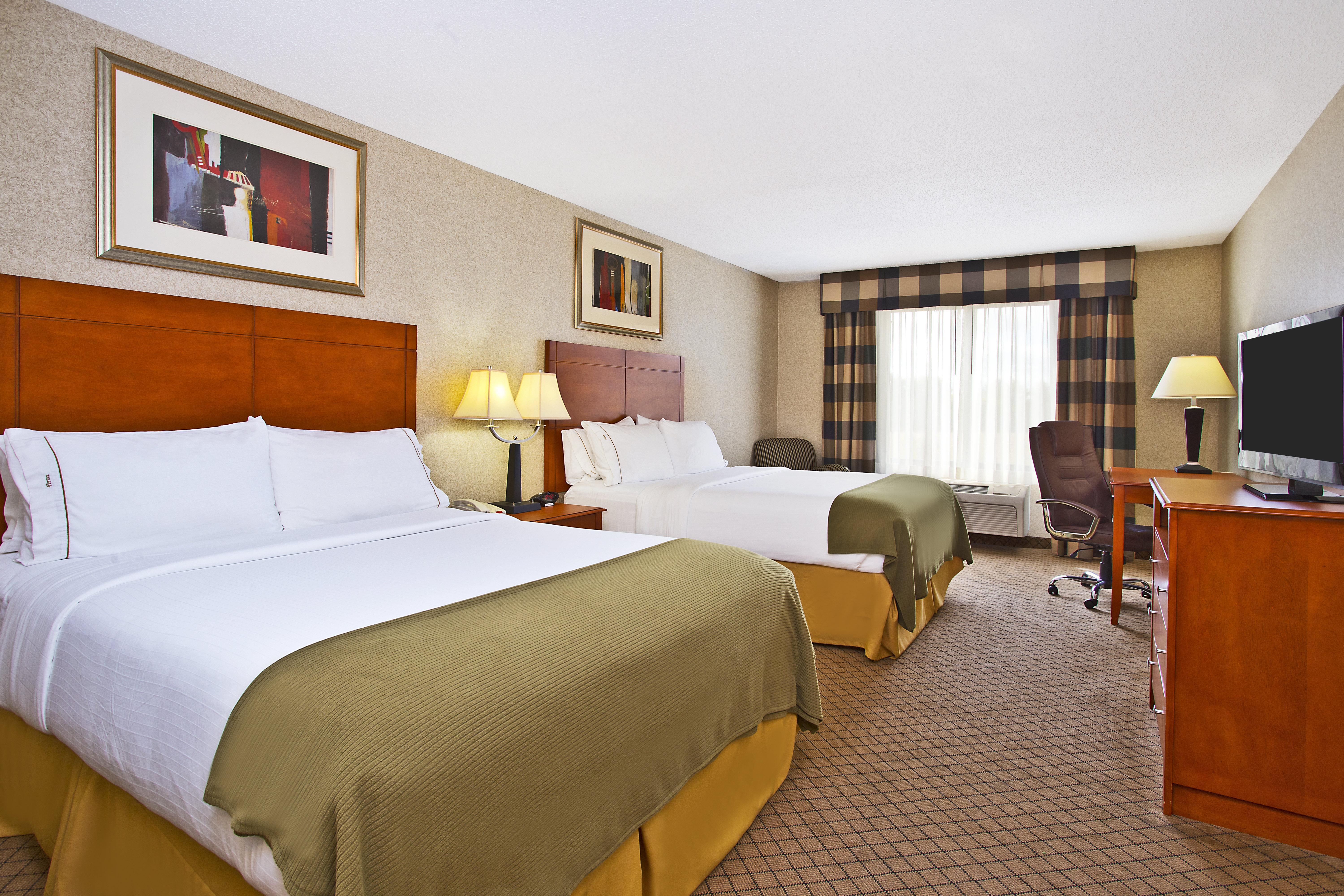 Holiday Inn Express Hotel & Suites Goshen, An Ihg Hotel Exterior photo